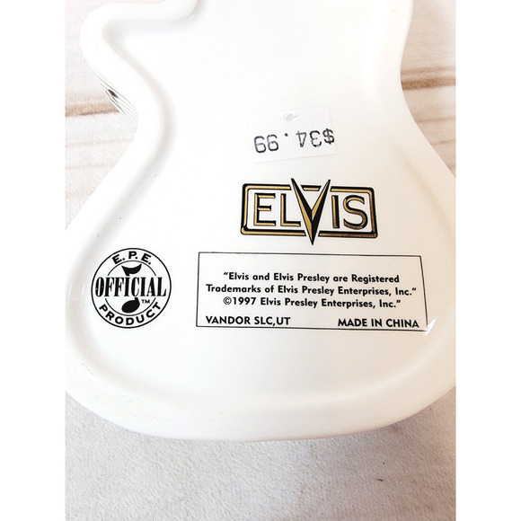 Vintage 1997 Elvis Presley Guitar Decal Box Official E.P.E. Product Vandor 47025 - Picture 9 of 16